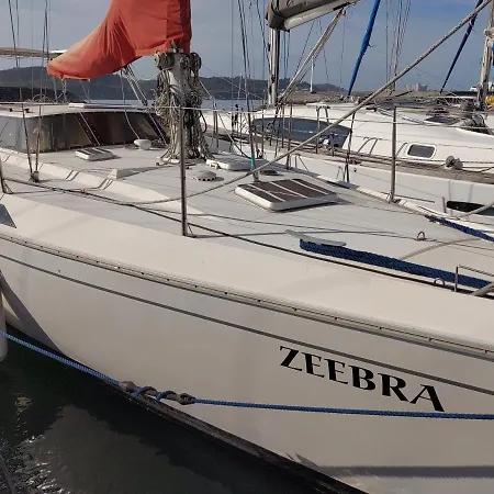 Πλωτό κατάλυμα Zeebra - Jeanneau Espace 1000 Sailboat